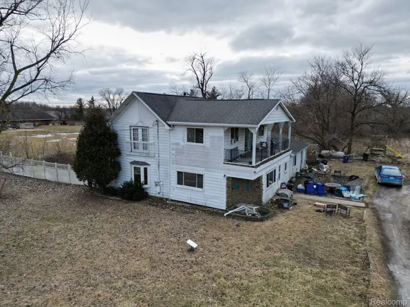 11211 Dennison Rd, Milan, MI 48160