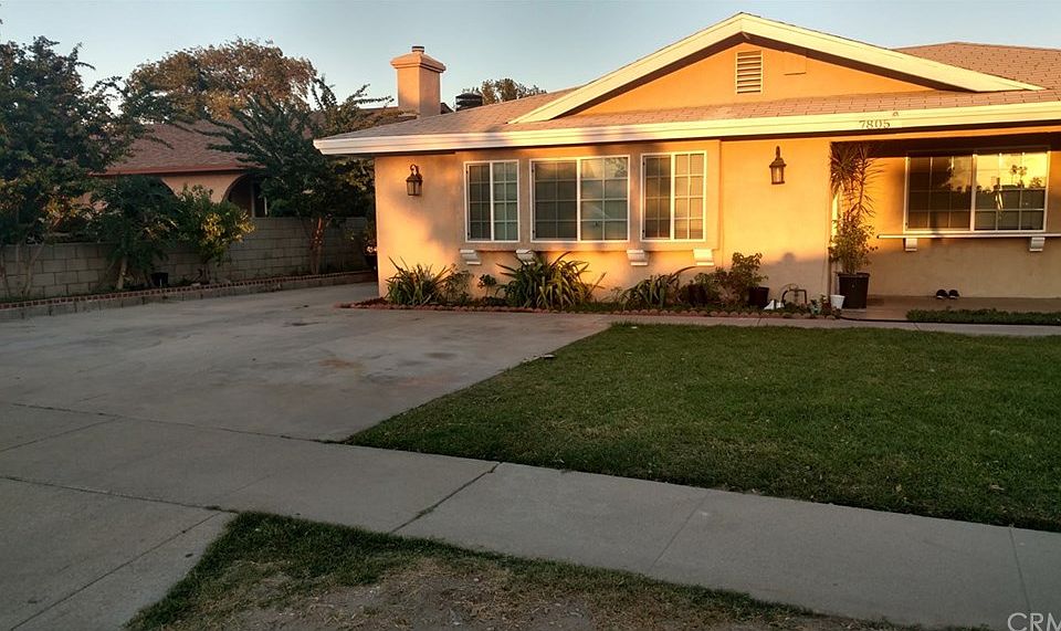 1st image of 7805 Tamarind Ave