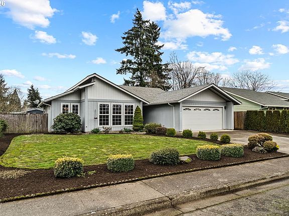 2nd image of 2276 B St