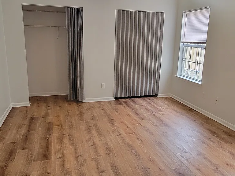 2604 Bracston Rd — Photo 4