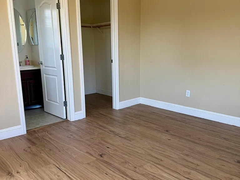 1326 Remington Ct — Photo 21