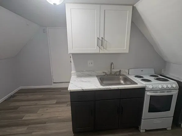 180 Lincoln Pl, Irvington, NJ