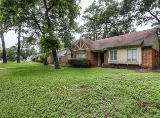 10222 Oakpoint Dr, Houston, TX 77043