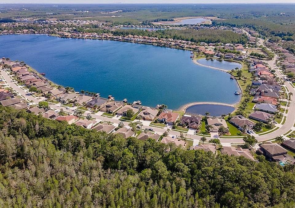 1st image of 16147 Ivy Lake Dr