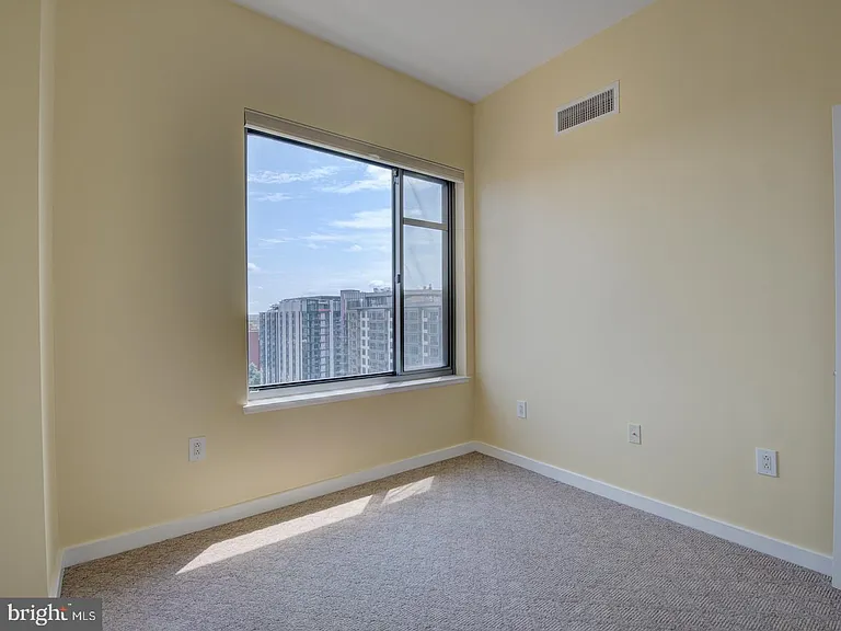 475 K St NW #1224 — Photo 27