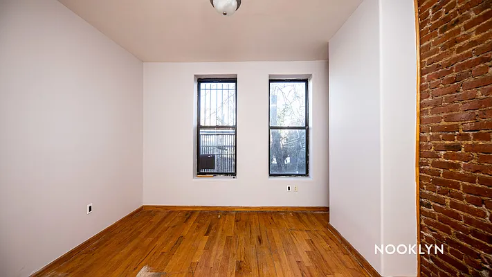 Rented by Nooklyn NYC LLC | media 30