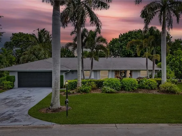 249 Pebble Beach CIR, NAPLES, FL 34113