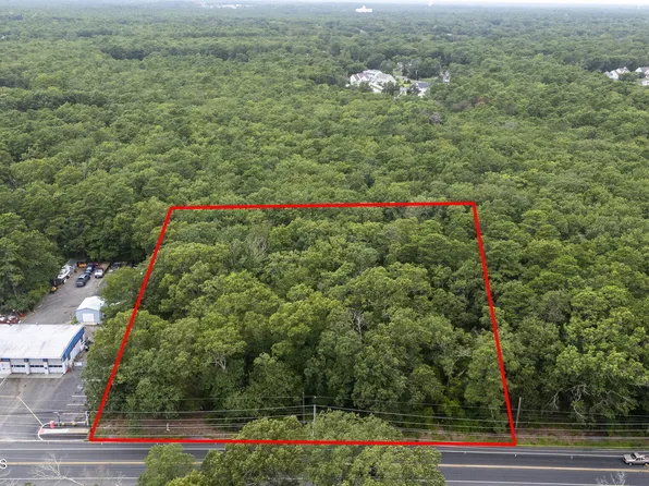890 Us 9 #1, Berkeley, NJ 08721