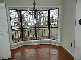 5th image of 473 Rivermont Cir