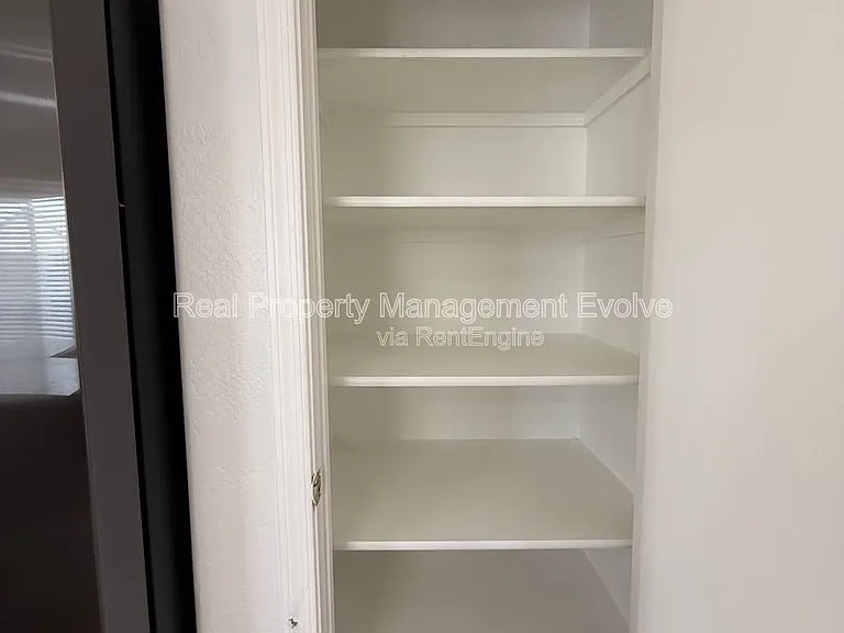 11915 W Rosewood Dr — Photo 10