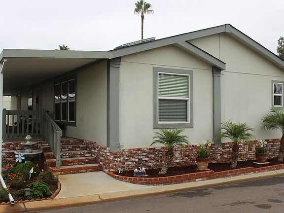 2nd image of 2300 E Valley Pkwy Space 221