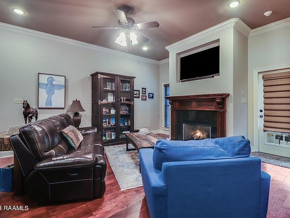 3rd image of 107 Anzalone Dr