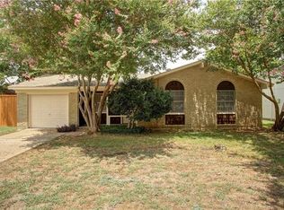 1821 Pine Knot Dr, Garland, TX 75044