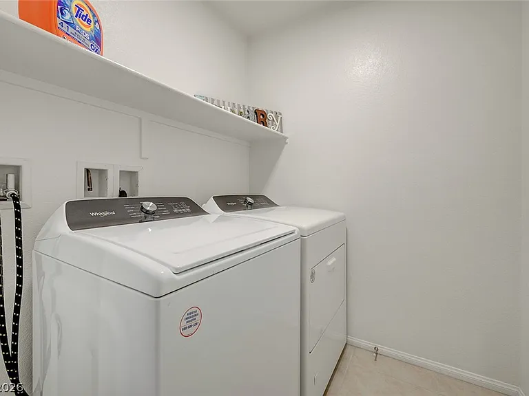909 Kyanite Ln — Photo 41