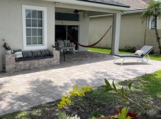 2591 Country Golf Dr, Wellington, FL 33414