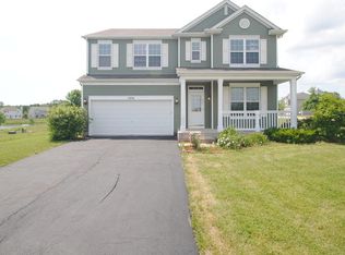 1076 Holly Dr, Antioch, IL 60002