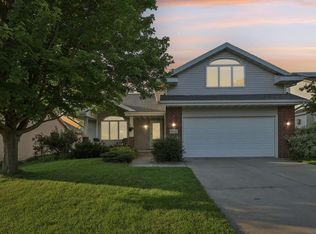 9810 Talons Way, Verona, WI 53593