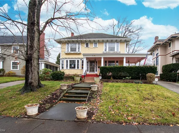 1292 West Blvd, Cleveland, OH 44102