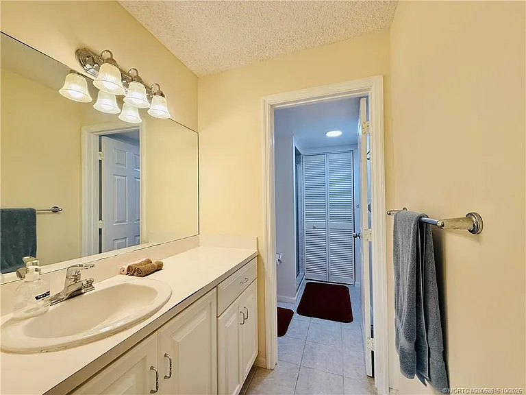 9490 S Ocean Dr #113A — Photo 32