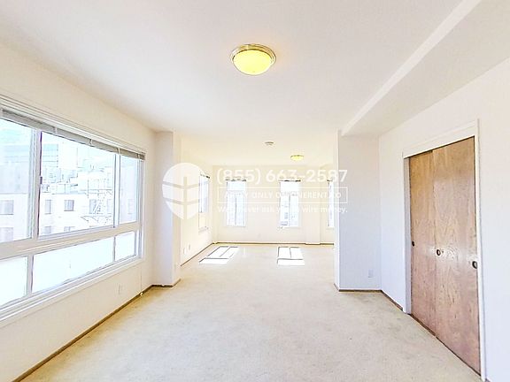 5th image of 918 Sacramento St APT 9