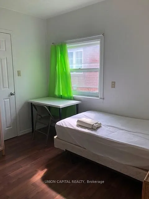 1 bed, $950 — Photo 2
