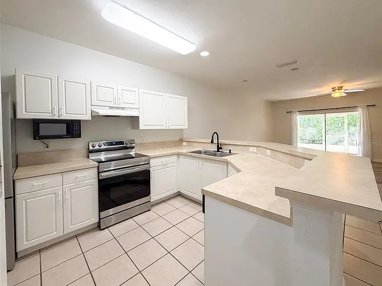 13200 W Newberry Rd #175 — Photo 5
