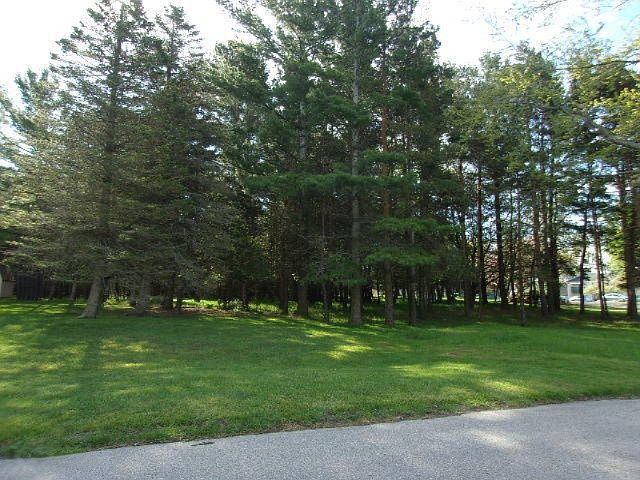 1st image of Dinsen St Lot 27