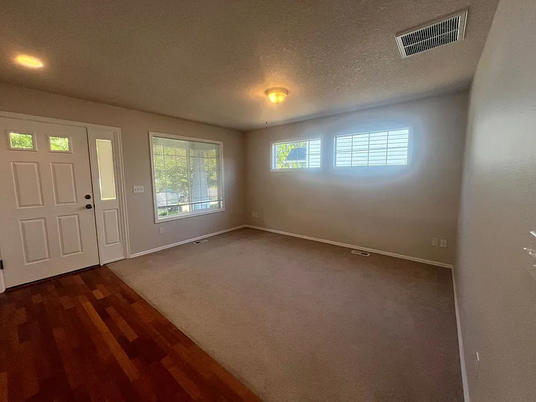 863 SE Bayshore Cir — Photo 26