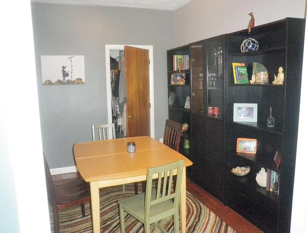 1 bed, 850 sqft, $1,700 — Photo 2