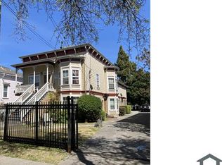 1004 Chester St APT B, Oakland, CA 94607