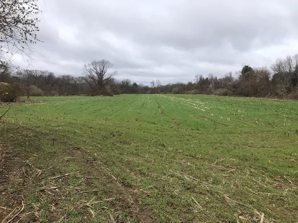 170 Orchard St, Byfield, MA 01922