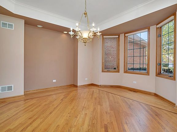 5th image of 13119 Hidden Valley Dr