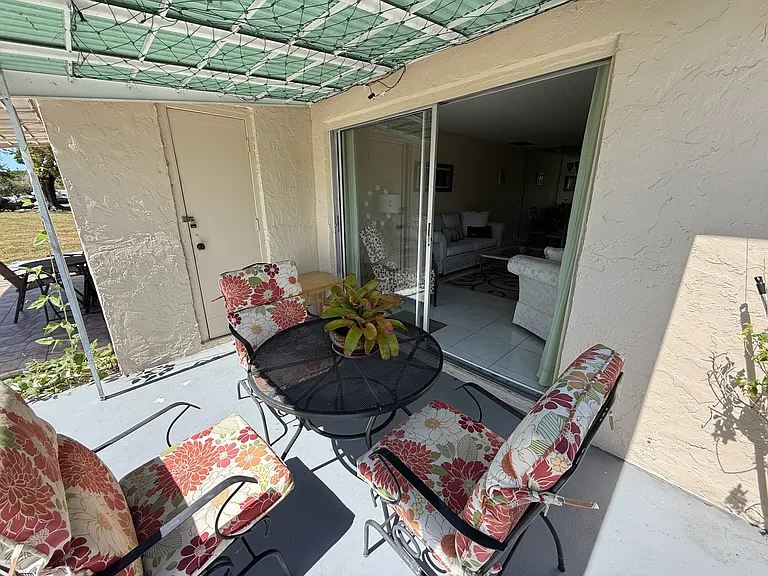 8540 Chevy Chase Dr #8540 — Photo 3