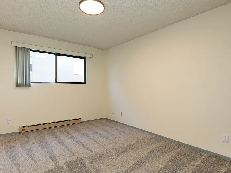 6549 California Ave SW — Photo 11