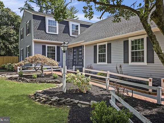 3rd image of 38 Carter Rd