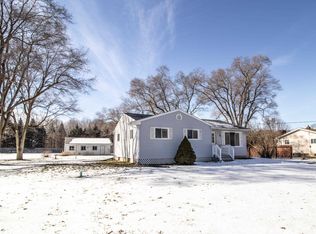 9035 N Linden Rd, Clio, MI 48420