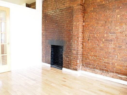 2nd image of 303 E 6th St