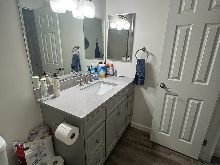 1233 Titan Ct — Photo 7