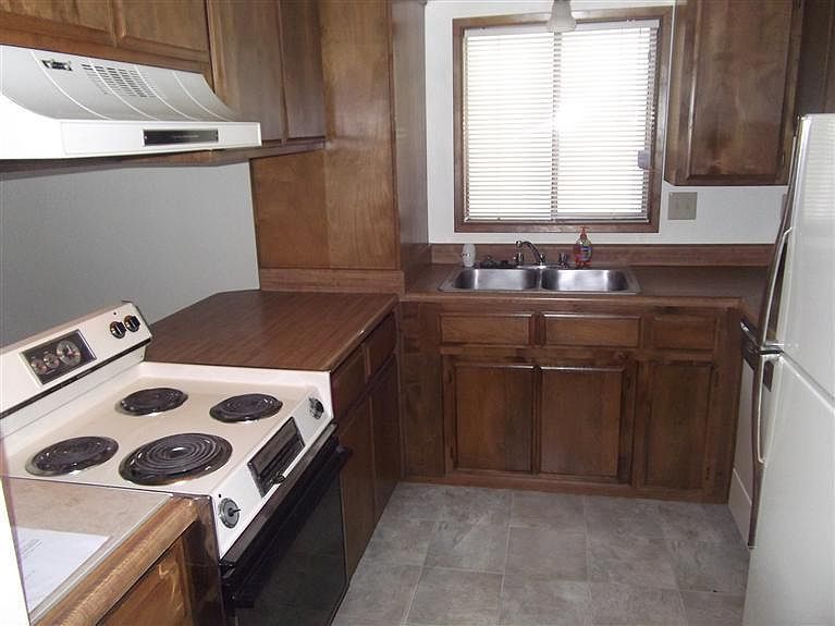 2nd image of 1278 Maple Leaf Ct