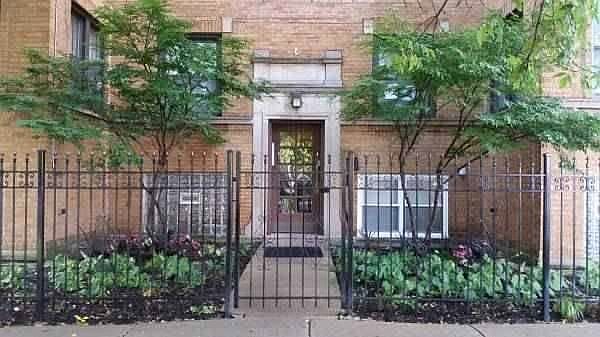 1st image of 3821 W Wrightwood Ave APT 3B