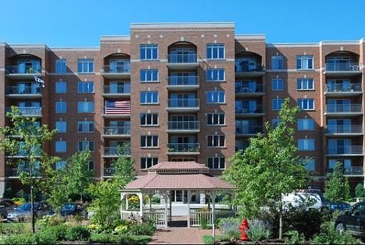 1st image of 390 Western Ave #606