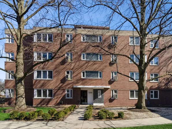7200 Oak Ave APT 4SE, River Forest, IL 60305