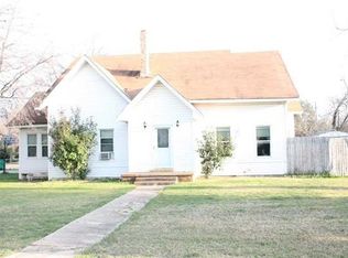 600 W 6th St, Mc Gregor, TX 76657