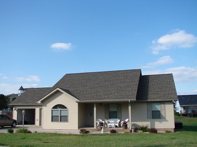 1st image of 349 Park Ln
