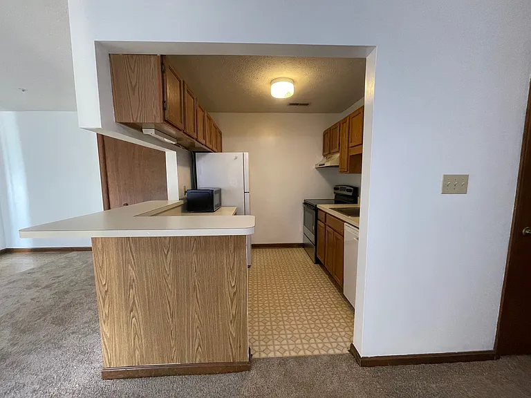 44790 Locust Ridge Ct #840 — Photo 3