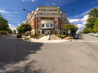 1450 Emerson Ave Unit G04-4, McLean, VA