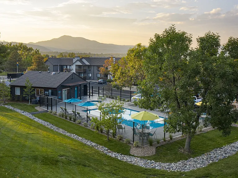 Vista at Trappers Glen — Photo 17