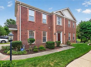 1007 Skiffs Landing Ln, Suffolk, VA 23435