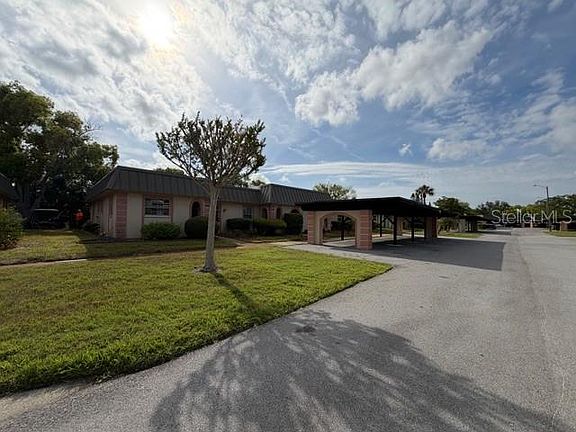 4th image of 4412 Sunstate Dr #A
