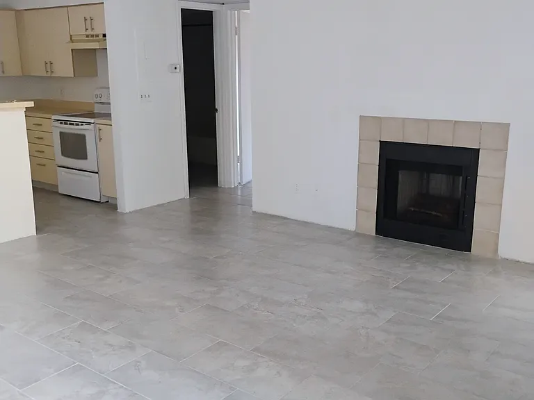 320 Forestway Cir #103 — Photo 2